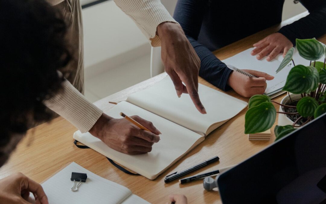 Les 10 outils indispensables pour une communication efficace en équipe
